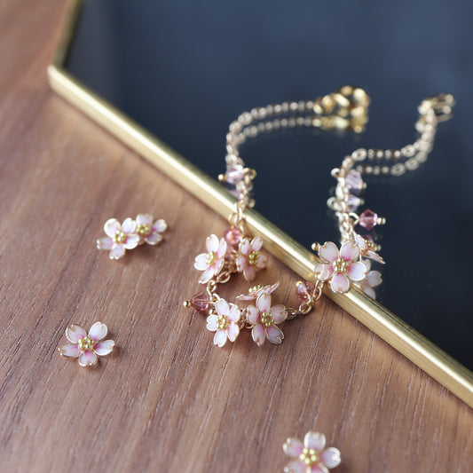 Scattered Little Cherry Blossoms | Flower Bracelet