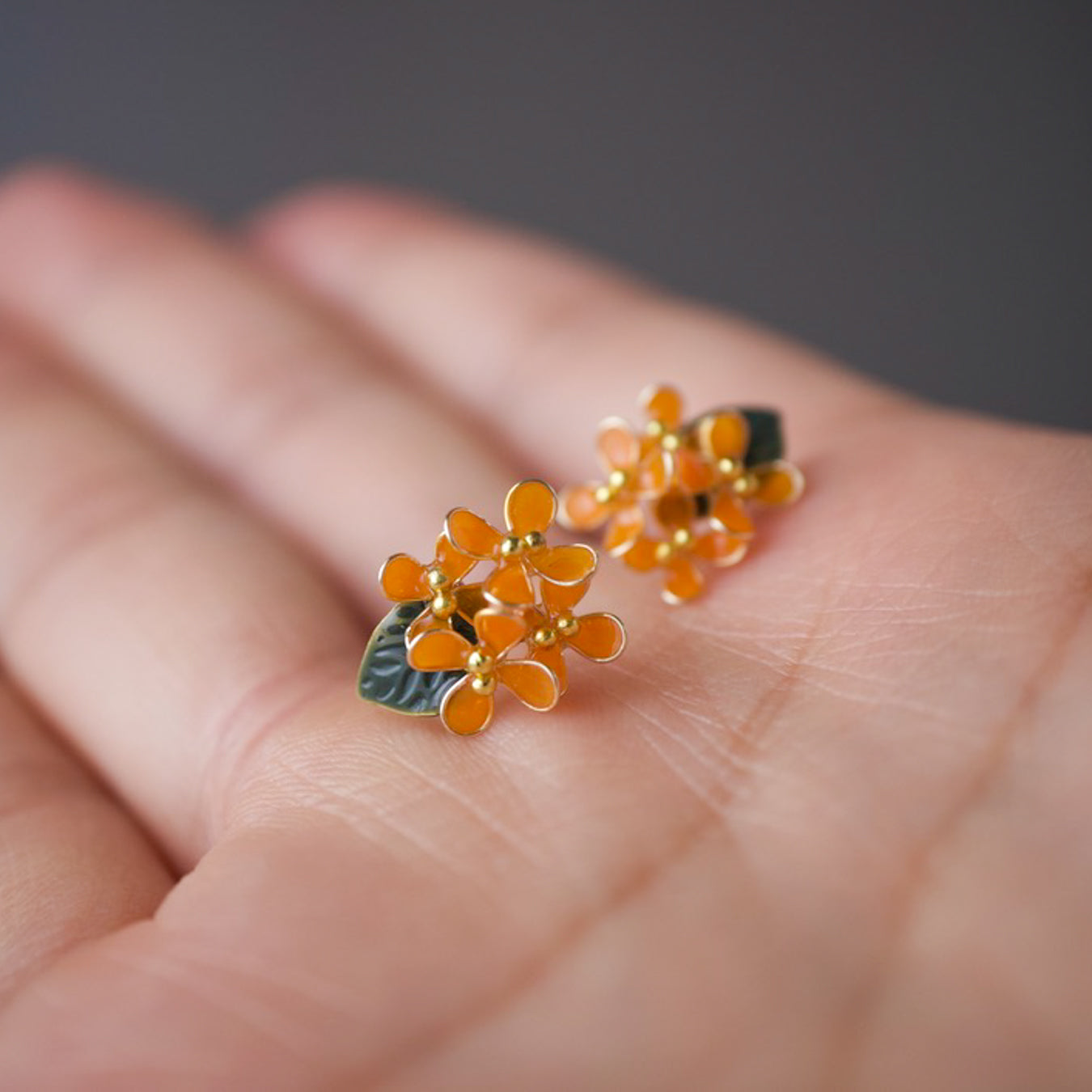 Fragrant Olive (Kinmokusei) Bouquet