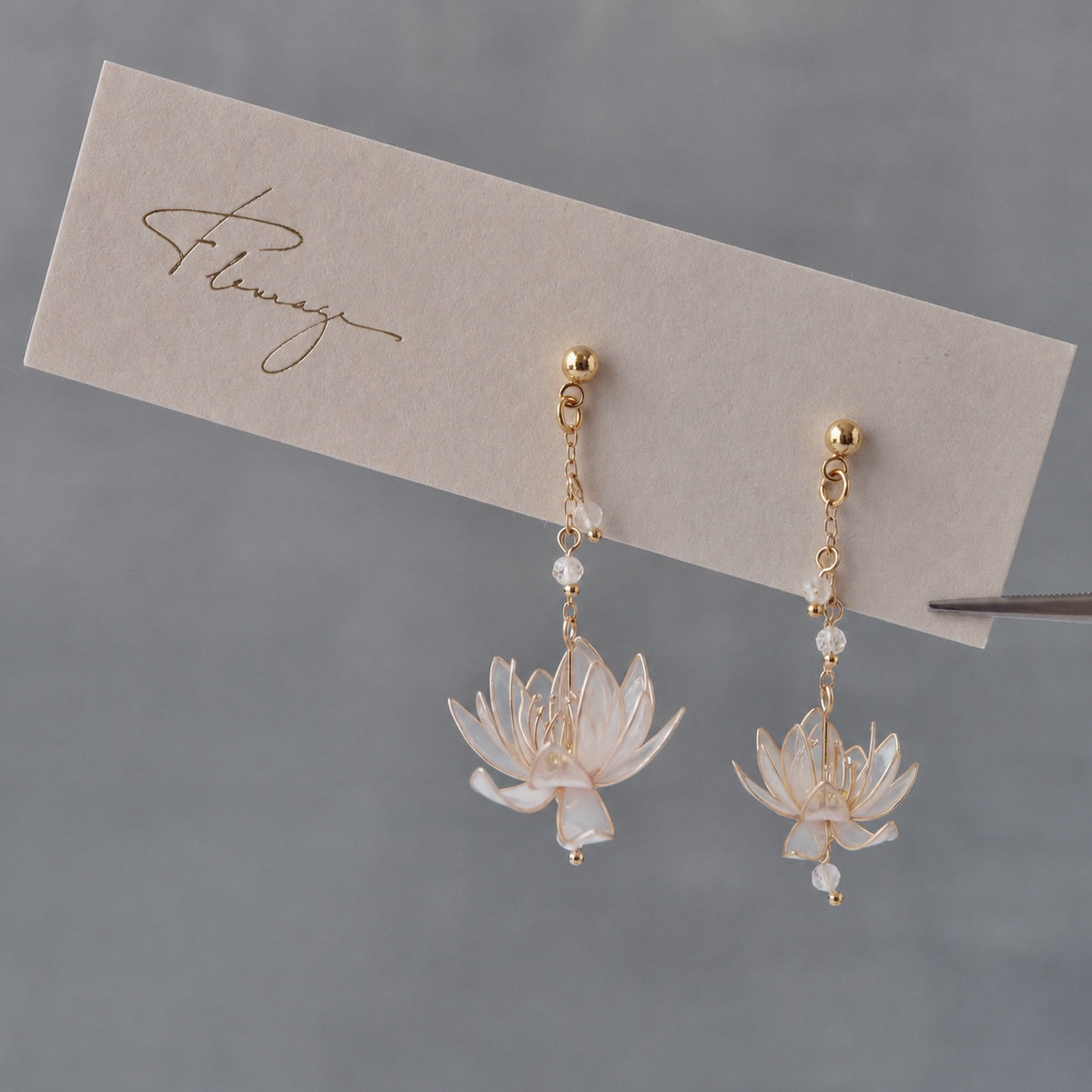 Water Lily – Gold,Silver –