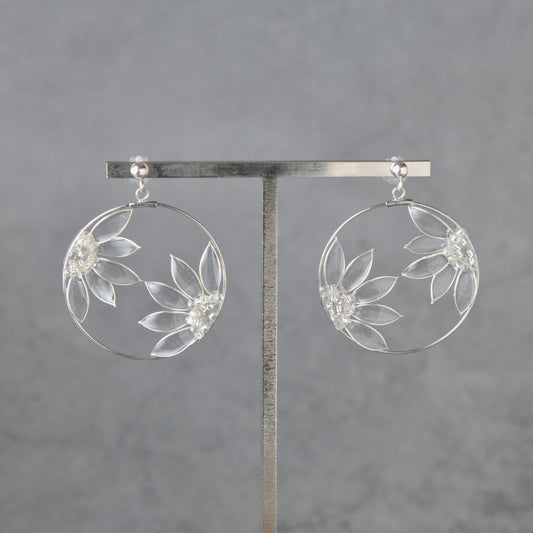 Sunflower within a Frame – Silver –