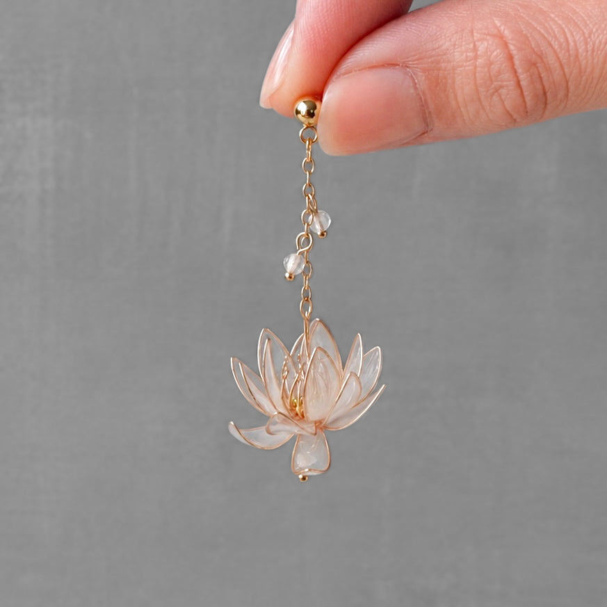 Water Lily – Gold,Silver –