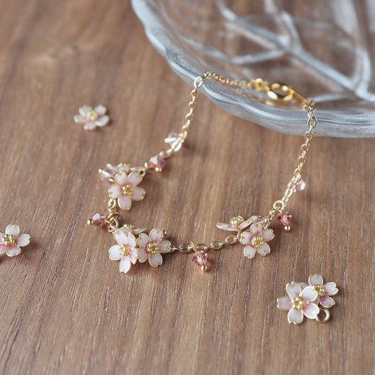 Scattered Little Cherry Blossoms | Flower Bracelet