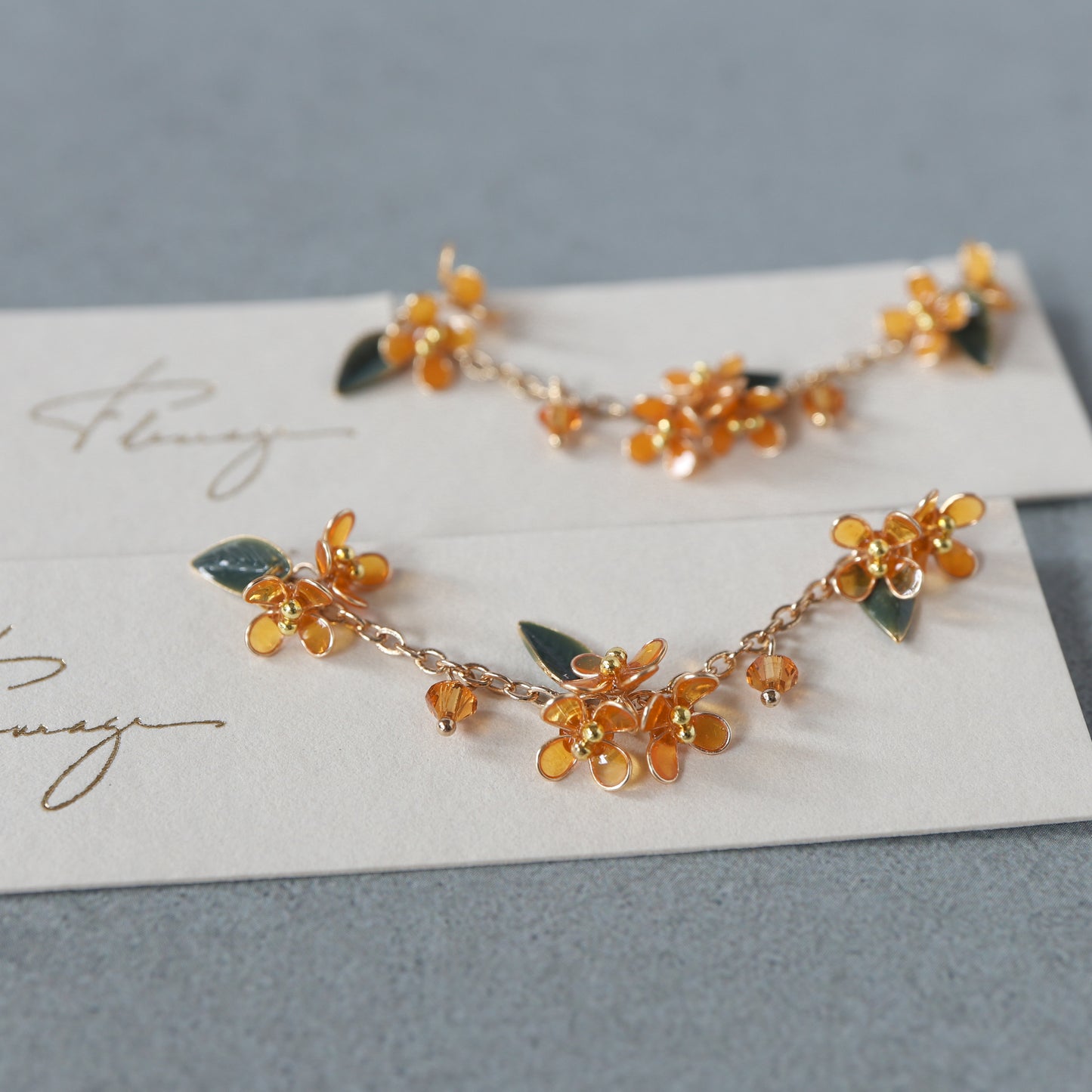 Scattering Blossoms of Osmanthus | Flower Bracelet