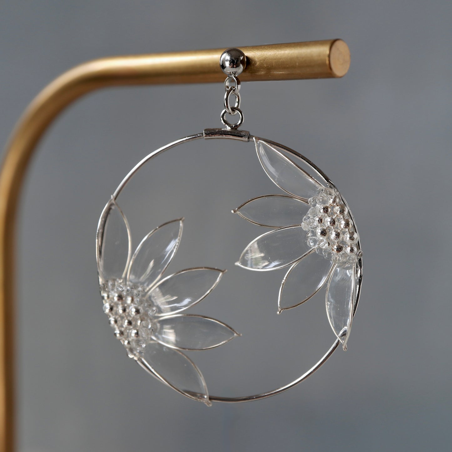 Sunflower within a Frame – Gold,Silver-