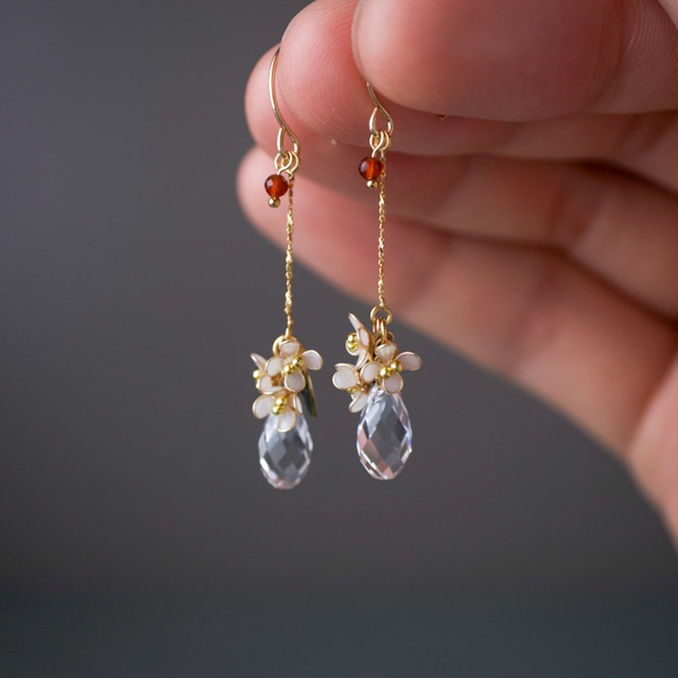 Holly Blossom with Crystal Drop | 14kgf