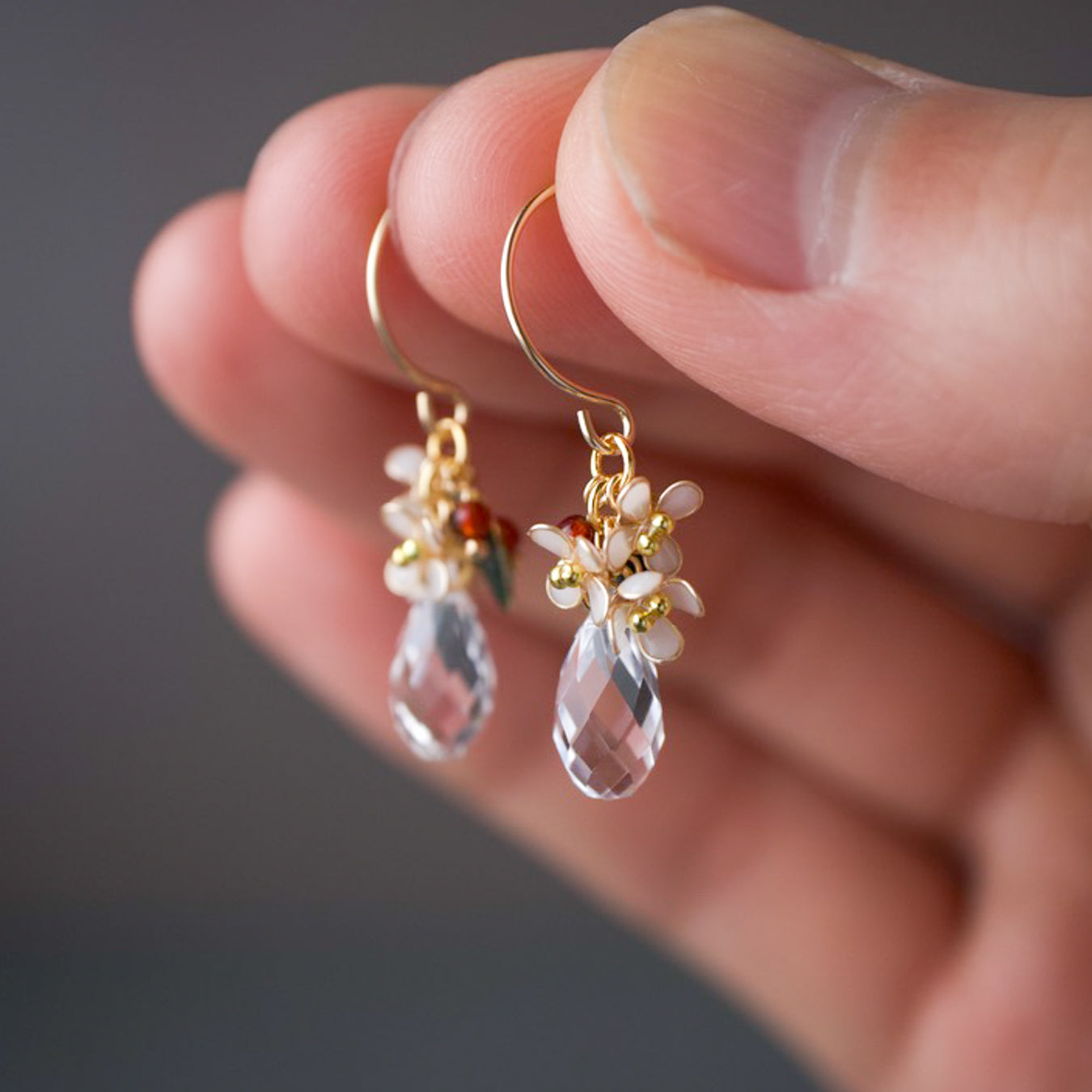 Holly Blossom with Crystal Drop | 14kgf