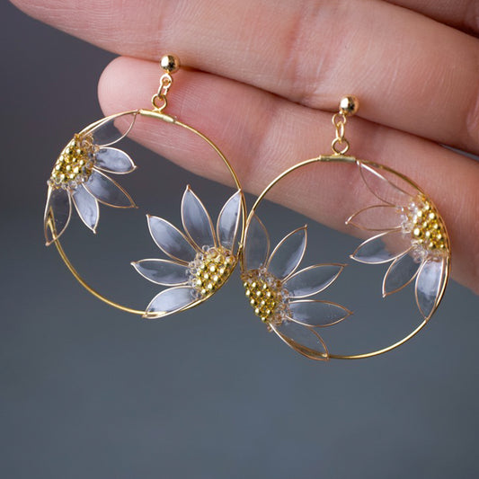 Sunflower within a Frame – Gold,Silver-