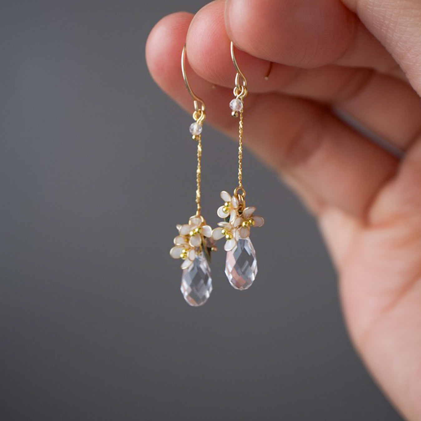 Holly Blossom with Crystal Drop | 14kgf