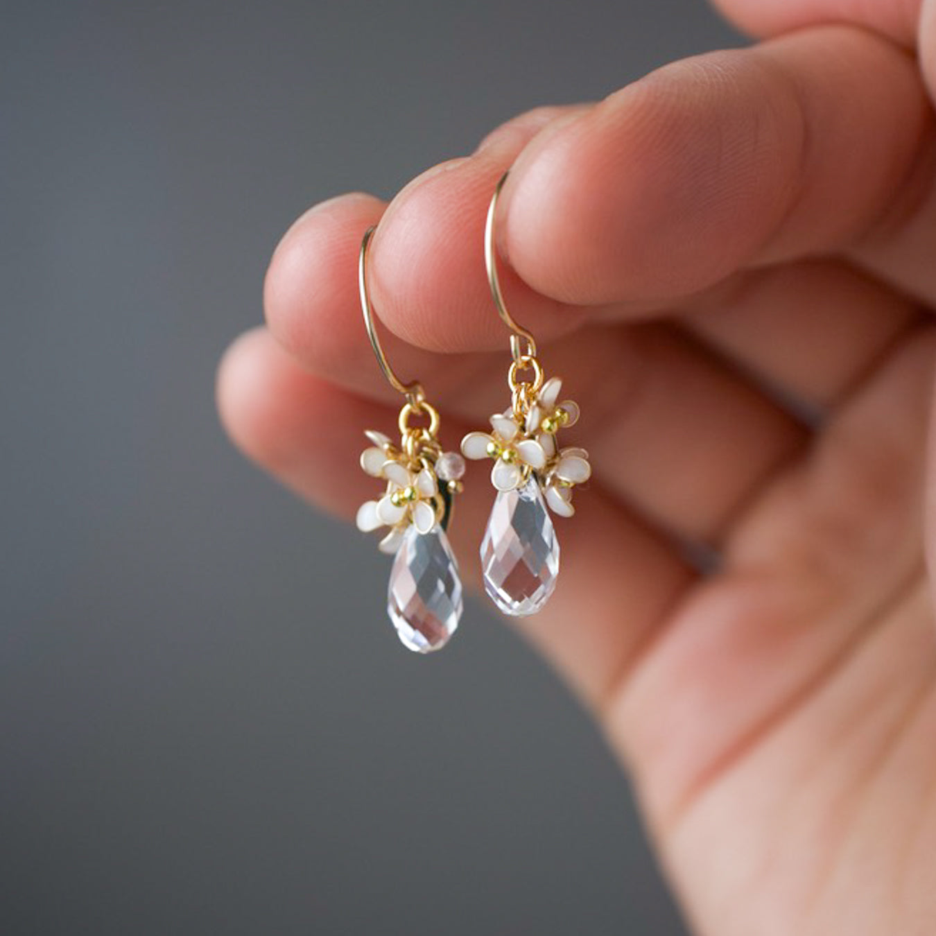 Holly Blossom with Crystal Drop | 14kgf